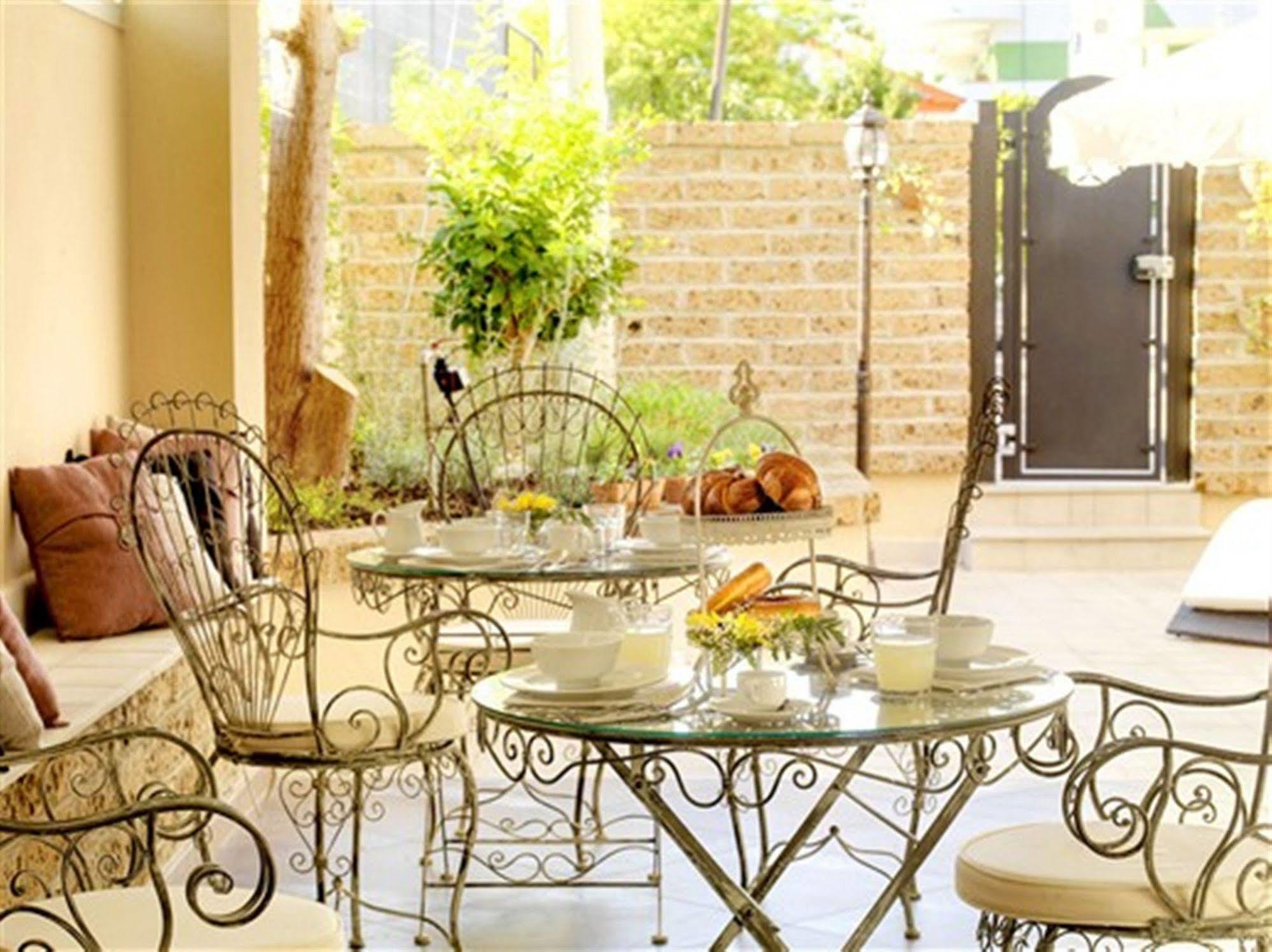 Villa Grace Tombolato Montesilvano Marina Exterior foto